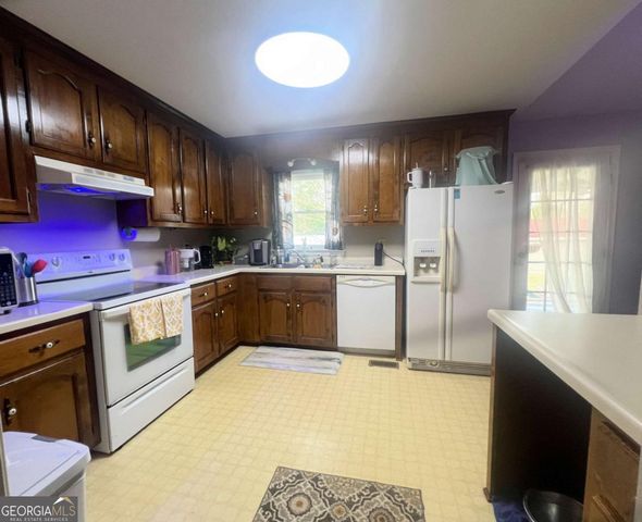 152 Wellington Drive, Hull, GA 30646