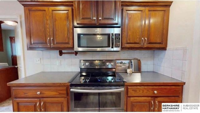 4001 87th Street, Columbus, NE 68601