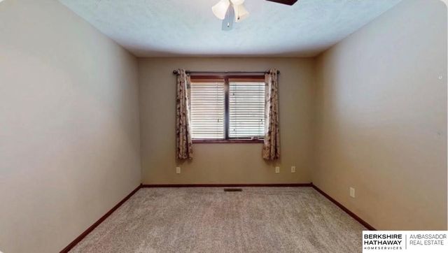4001 87th Street, Columbus, NE 68601