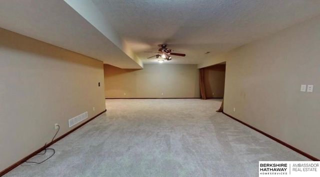 4001 87th Street, Columbus, NE 68601
