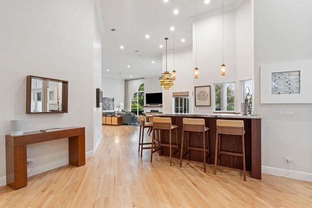 11831 NW 9th Street, Plantation, FL 33325