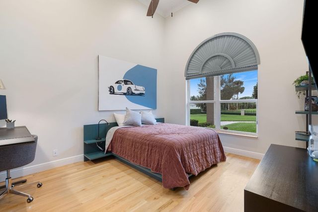 11831 NW 9th Street, Plantation, FL 33325