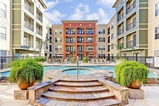 1711 Old Spanish Trail 203, Houston, TX 77054