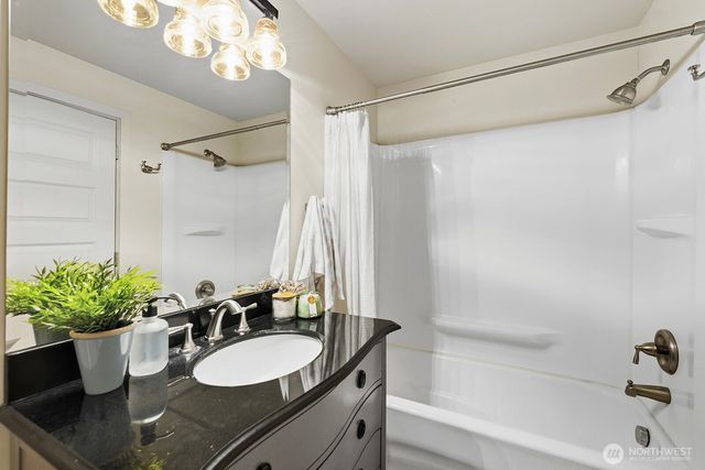 11202 204th Avenue NE, Redmond, WA 98053