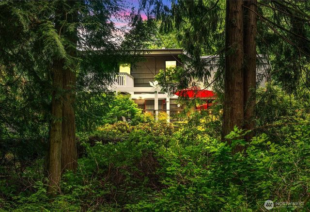 11202 204th Avenue NE, Redmond, WA 98053