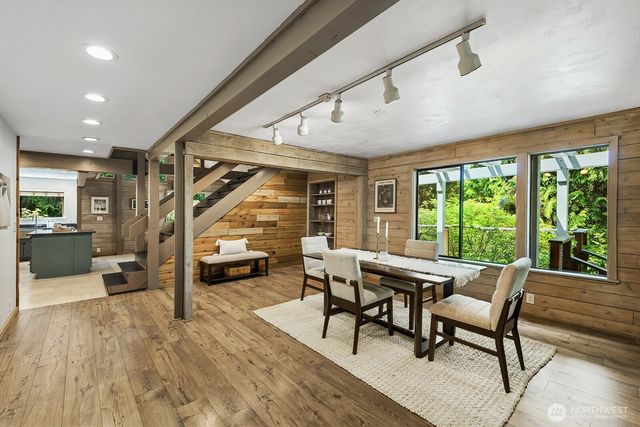 11202 204th Avenue NE, Redmond, WA 98053