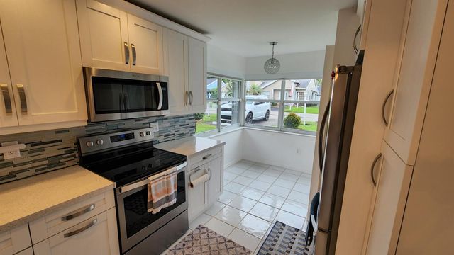 1101 SW 111th Terrace, Davie, FL 33324