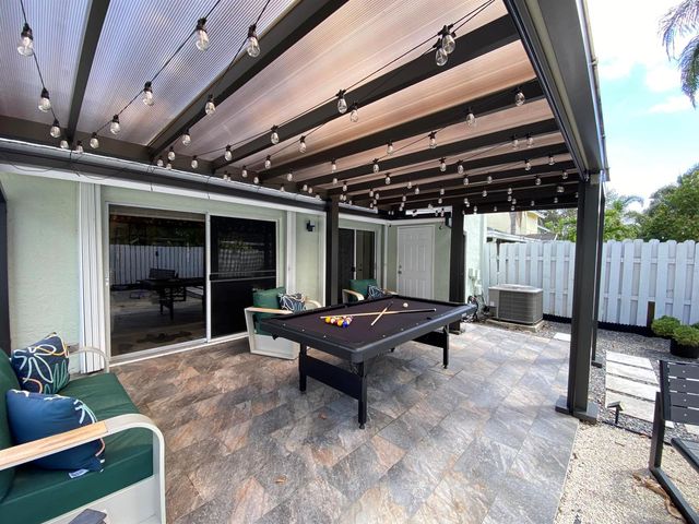 1101 SW 111th Terrace, Davie, FL 33324
