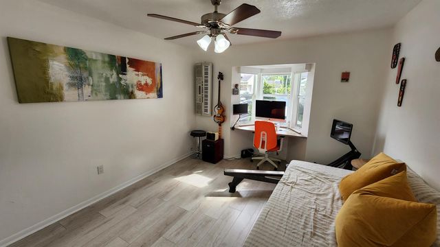 1101 SW 111th Terrace, Davie, FL 33324