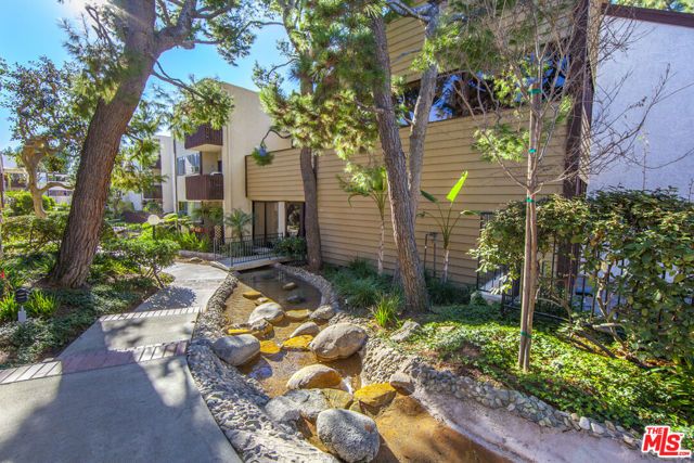 5950 Canterbury Drive C212, Culver City, CA 90230