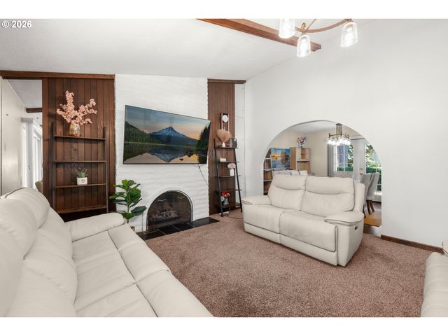 14175 Sw 140TH Ct, Beaverton, OR 97008