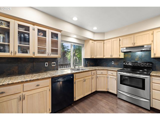 14175 Sw 140TH Ct, Beaverton, OR 97008