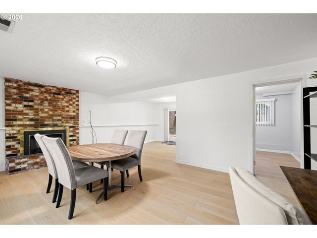 14175 Sw 140TH Ct, Beaverton, OR 97008
