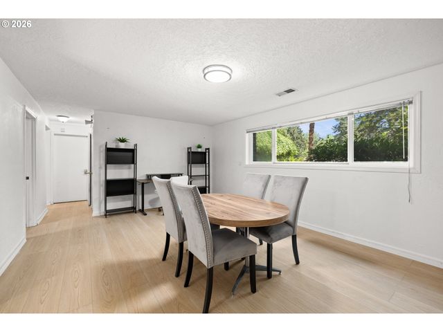 14175 Sw 140TH Ct, Beaverton, OR 97008