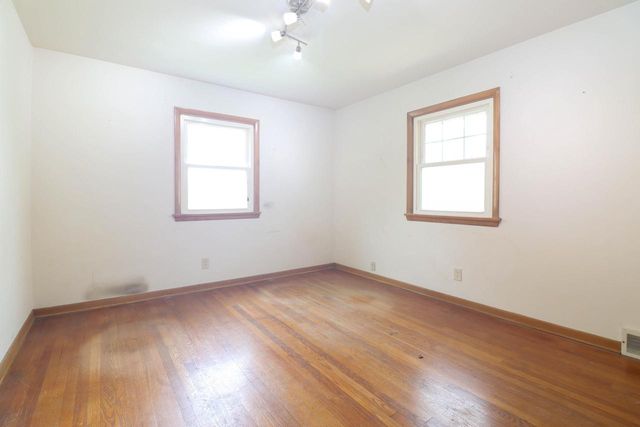 6745 N 56th STREET, Milwaukee, WI 53223