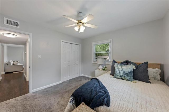 5801 W 81st Street, Prairie Village, KS 66208
