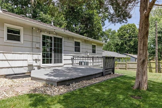 5801 W 81st Street, Prairie Village, KS 66208
