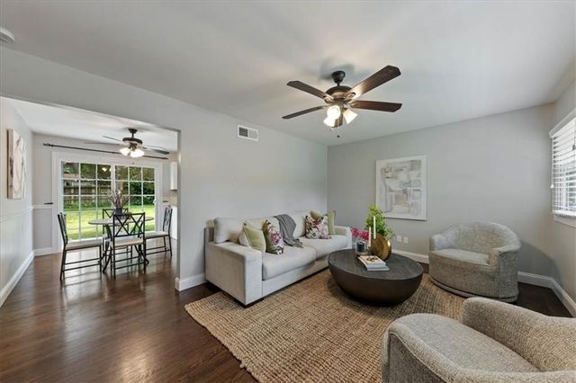 5801 W 81st Street, Prairie Village, KS 66208