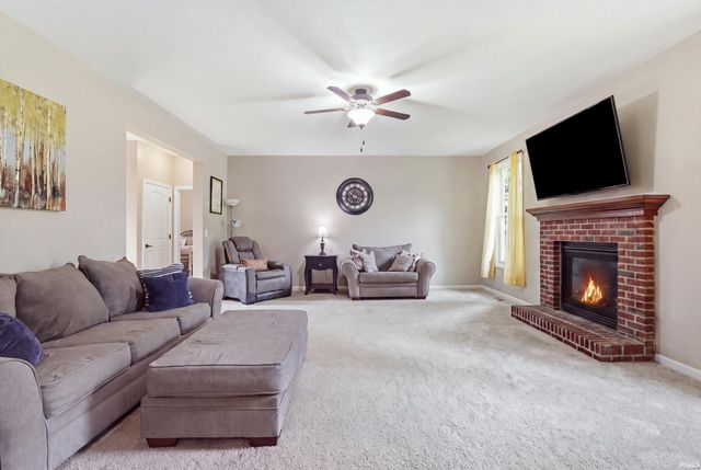 7243 N Red Hill Road, Ellettsville, IN 47429