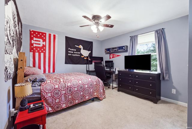 7243 N Red Hill Road, Ellettsville, IN 47429