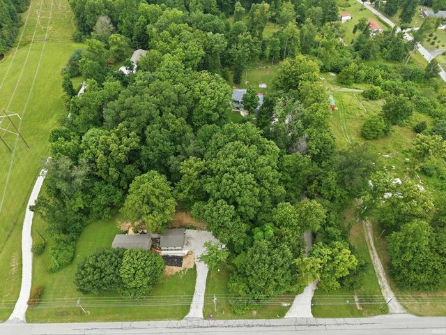 7243 N Red Hill Road, Ellettsville, IN 47429