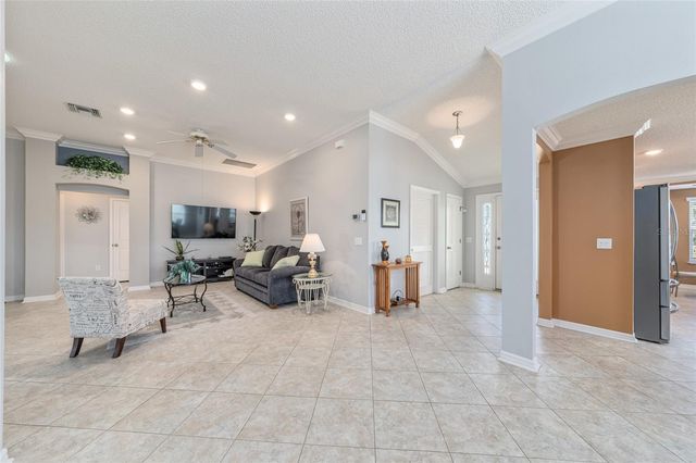 1426 LA HERMOSA DRIVE, The Villages, FL 32162