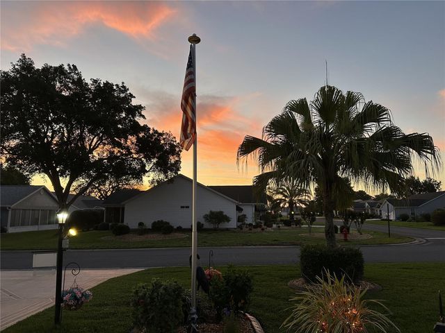 1426 LA HERMOSA DRIVE, The Villages, FL 32162