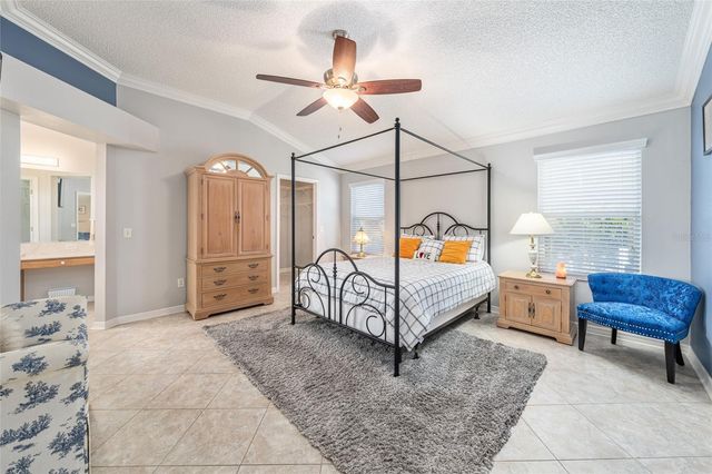 1426 LA HERMOSA DRIVE, The Villages, FL 32162