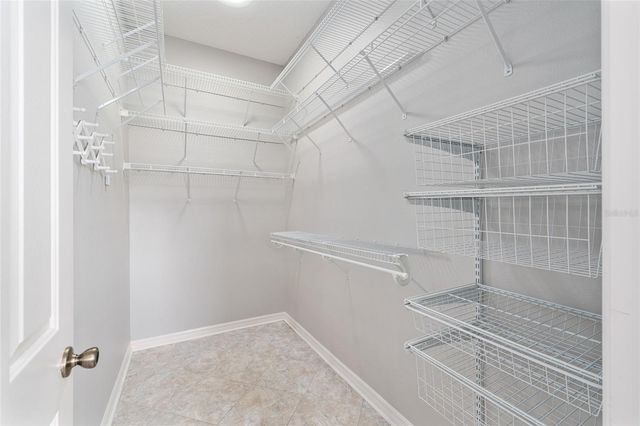 1426 LA HERMOSA DRIVE, The Villages, FL 32162