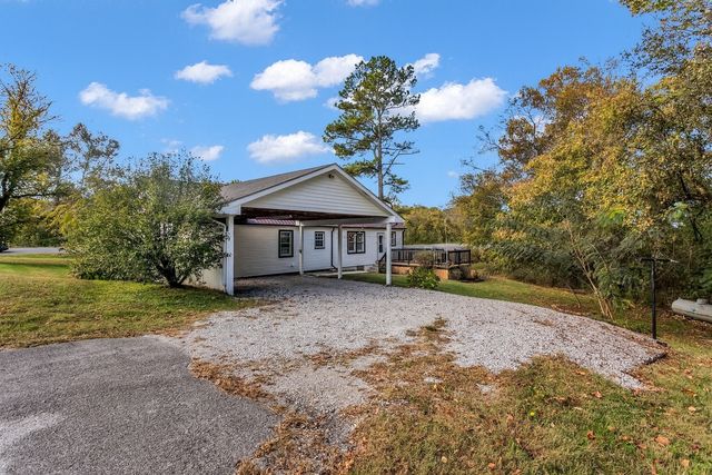 3094 Williamsport Pike, Columbia, TN 38401