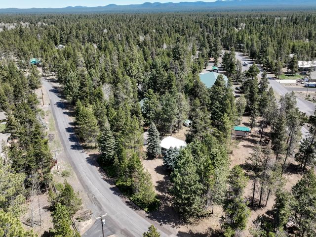 55516 Big River Drive, Bend, OR 97707