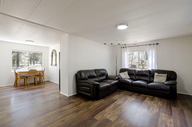 55516 Big River Drive, Bend, OR 97707
