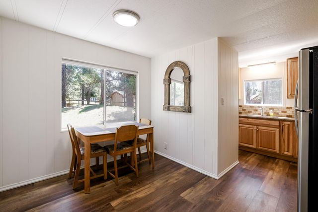 55516 Big River Drive, Bend, OR 97707