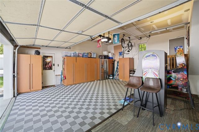 10068 Holly Rd, Mechanicsville, VA 23116