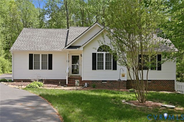 10068 Holly Rd, Mechanicsville, VA 23116