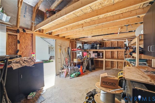 10068 Holly Rd, Mechanicsville, VA 23116