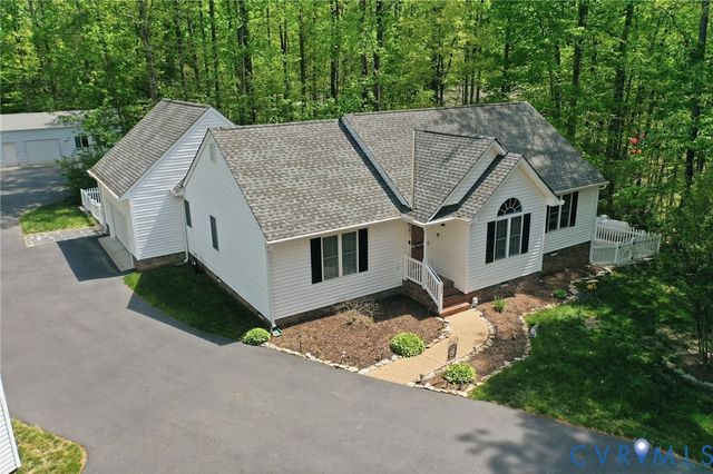 10068 Holly Rd, Mechanicsville, VA 23116