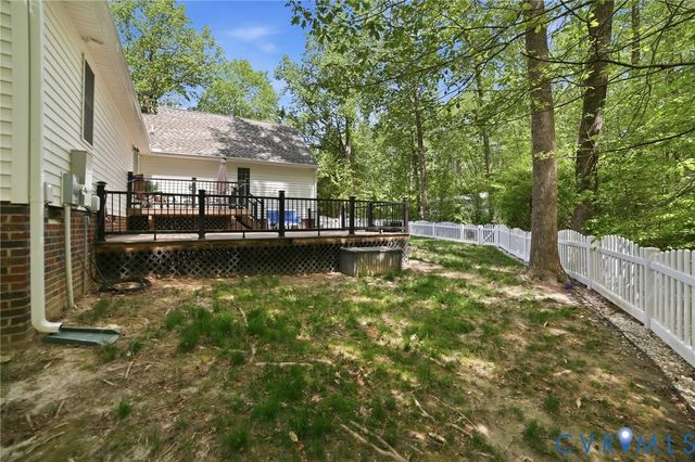 10068 Holly Rd, Mechanicsville, VA 23116