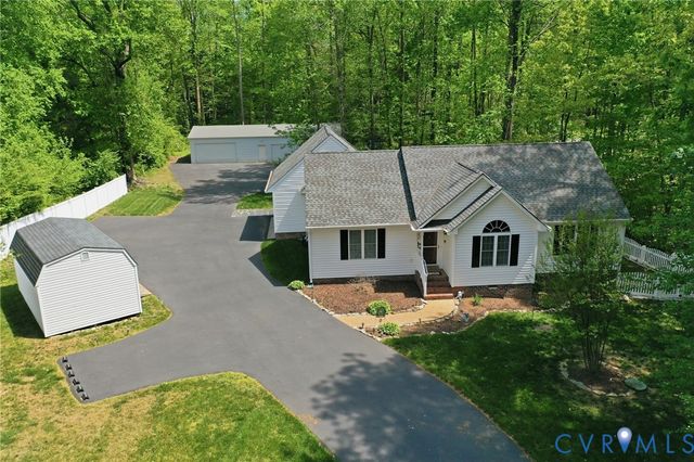10068 Holly Rd, Mechanicsville, VA 23116