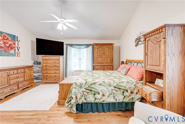 10068 Holly Rd, Mechanicsville, VA 23116