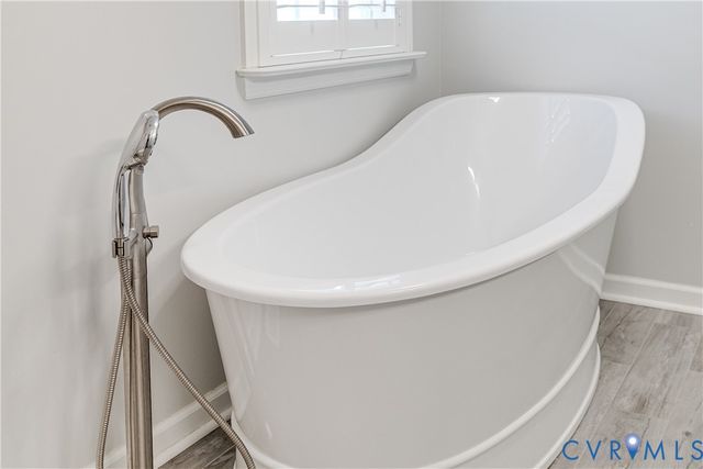 10068 Holly Rd, Mechanicsville, VA 23116