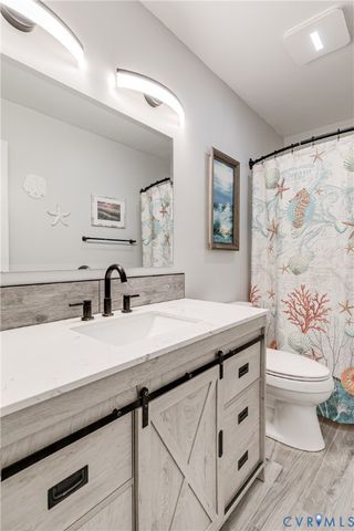 10068 Holly Rd, Mechanicsville, VA 23116
