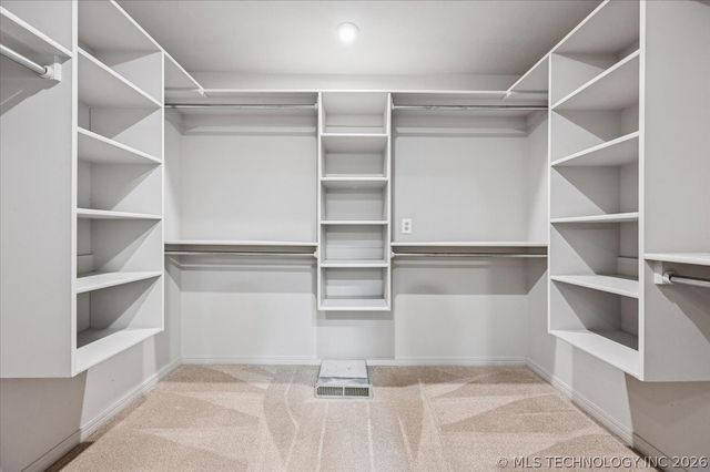 4315 W 88th Street S, Tulsa, OK 74132