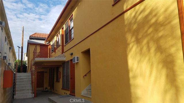 1750 Purdue, Los Angeles, CA 90025