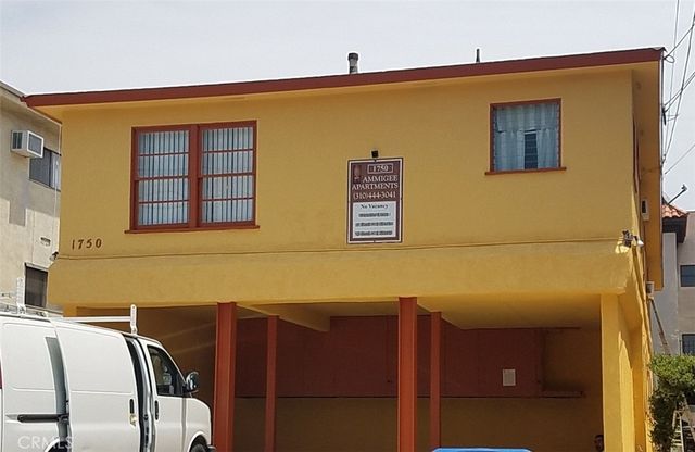 1750 Purdue, Los Angeles, CA 90025