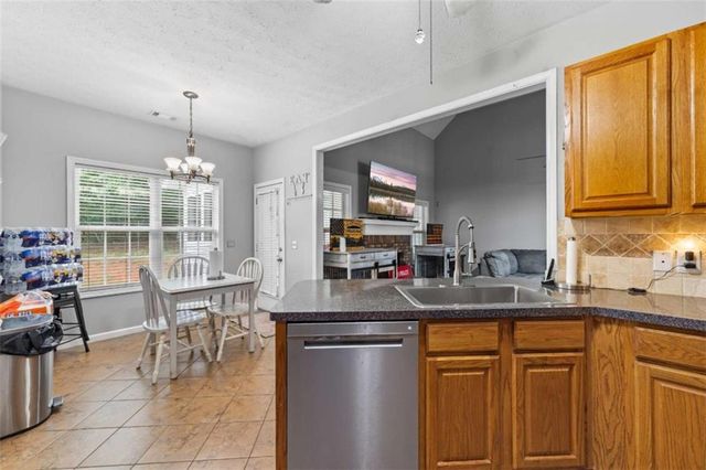 238 Apple Valley Road, Commerce, GA 30529