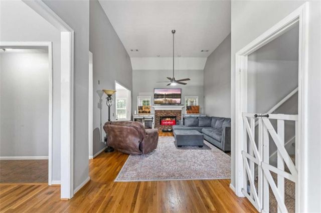 238 Apple Valley Road, Commerce, GA 30529
