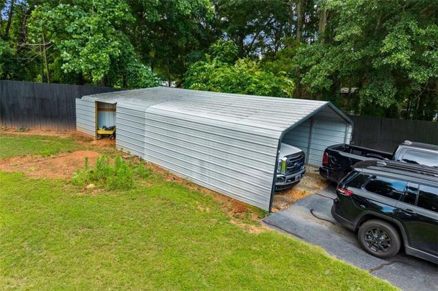 238 Apple Valley Road, Commerce, GA 30529