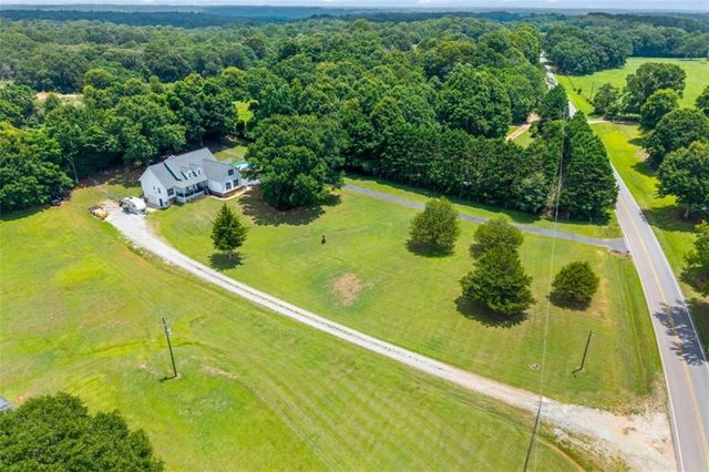 238 Apple Valley Road, Commerce, GA 30529