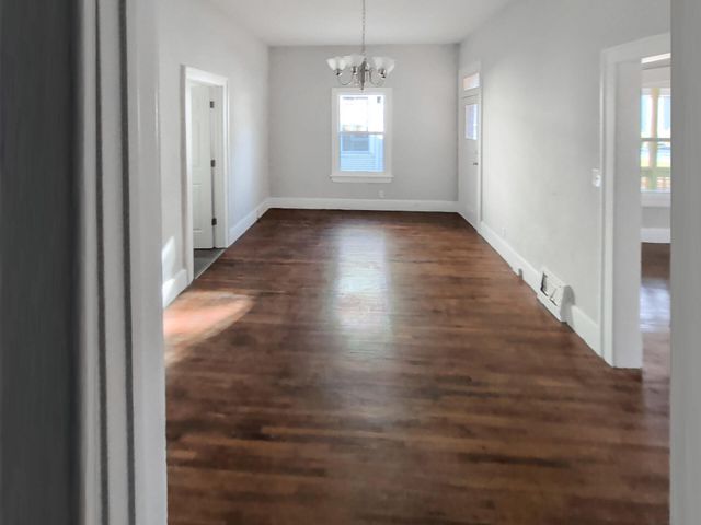 809 S Missouri Avenue, Springfield, MO 65806